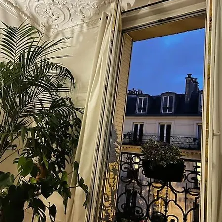 Elegant Opera Appartement Parijs