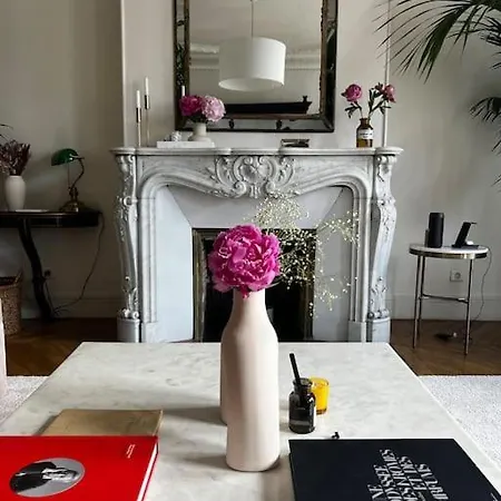 Elegant Opera Apartamento *